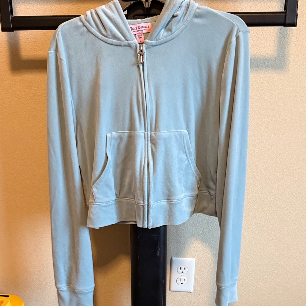 *SET* NWOT Juicy Couture Baby Blue Velvet Tracksuit
